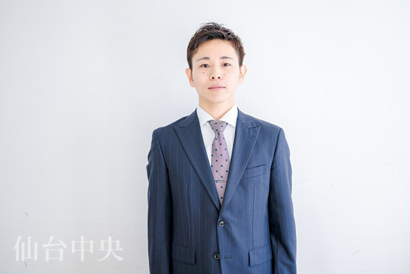 二十歳になり包茎手術を考える男性